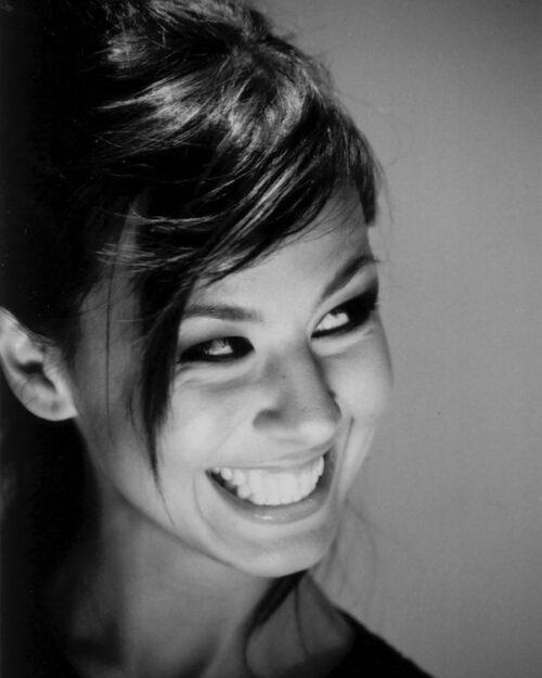 Robyn Mineko Williams